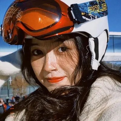 遇刺为生的女人
